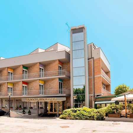 Hotel Augustus Fano Eksteriør bilde