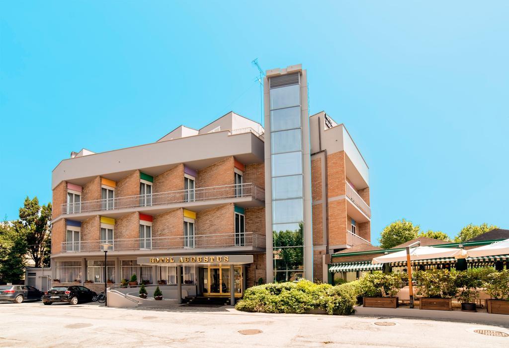 Hotel Augustus Fano Eksteriør bilde