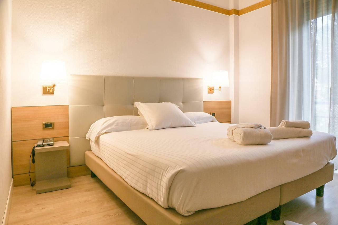 Hotel Augustus Fano Eksteriør bilde